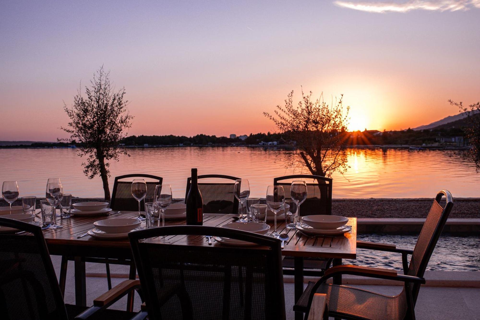 Beachfront Escape Nevera * Seline