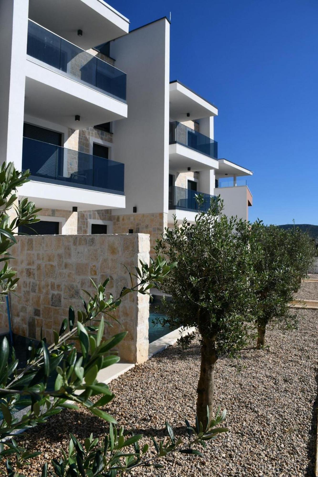 Beachfront Escape Nevera Villa