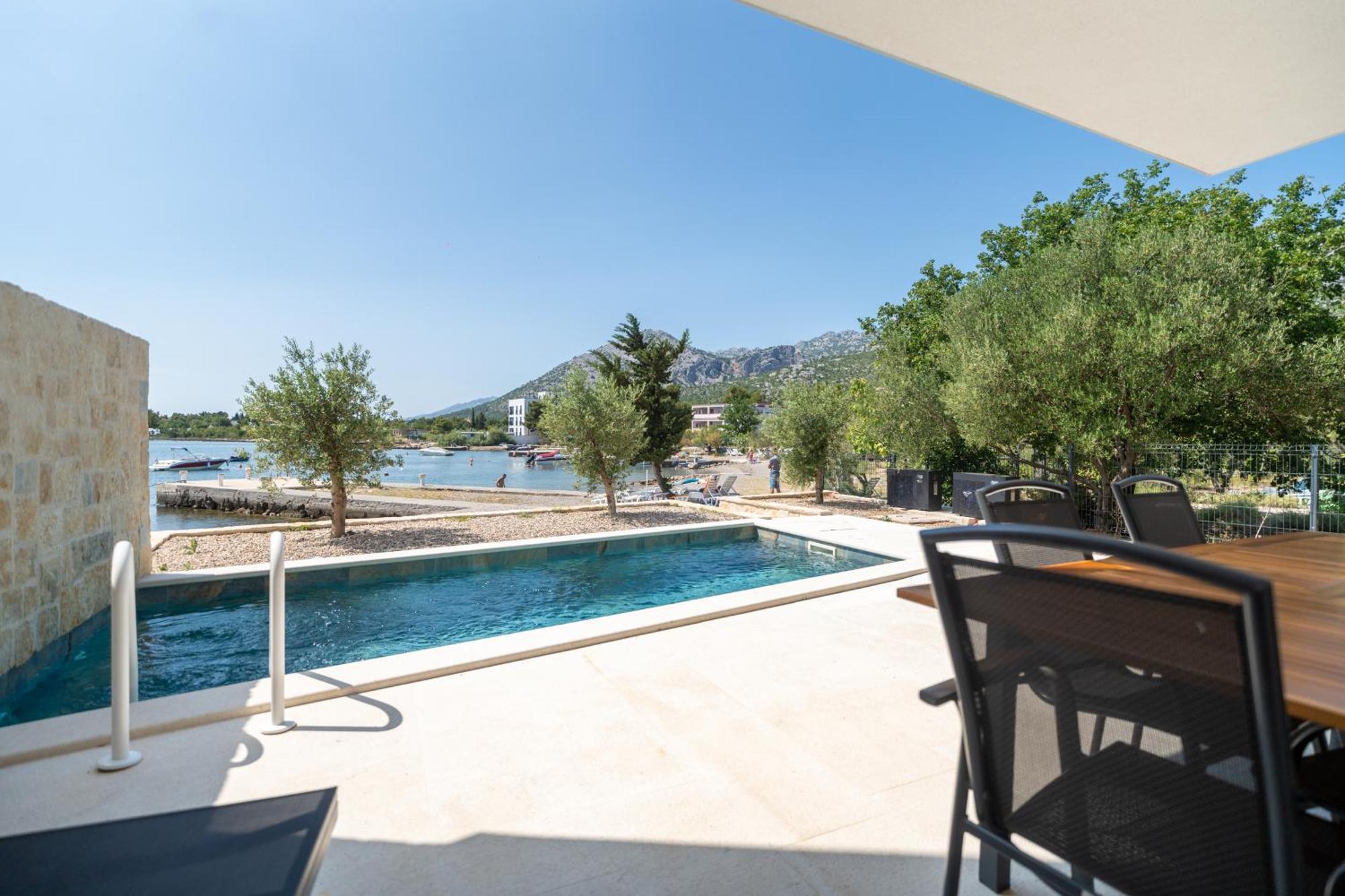 Beachfront Escape Nevera Villa
